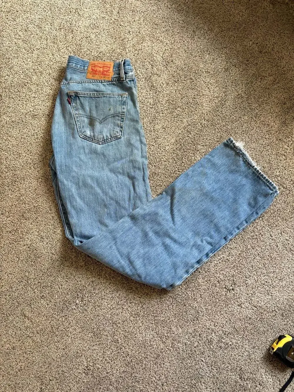 Levi's 501 Original Fit Button Fly Light Wash Jeans (Size 34x36)